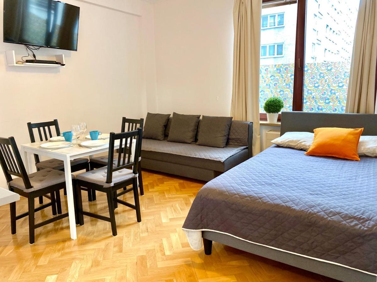 Center Warsaw - Apartmenty Jana Pawla II Exterior photo